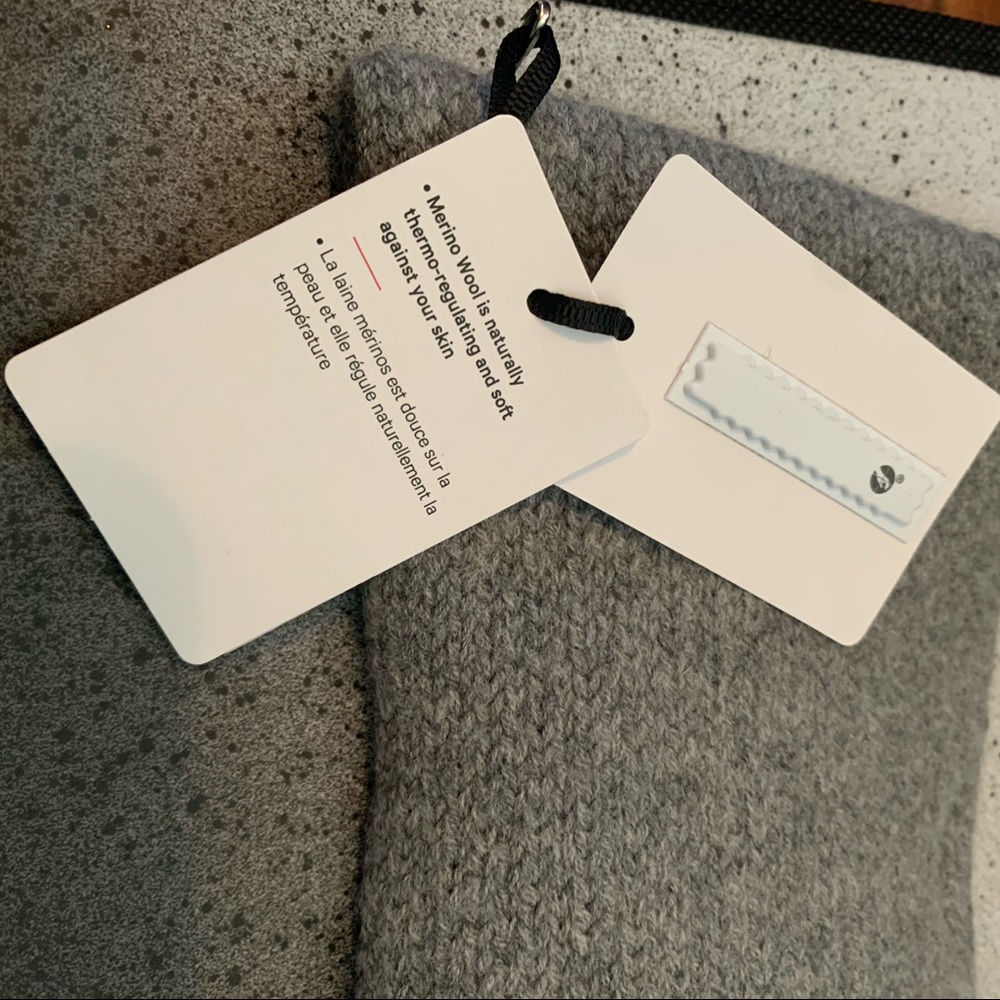 New Lululemon twisted ear warmer heather gray - Picture 8 of 8